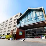 Surestay By Best Western Iconic Ari-Jatujak